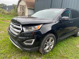 2016 Ford Edge Titanium - Exterior Front Right Corner Image